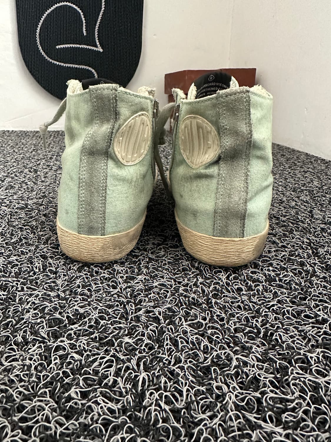 골든구스 스웨이드 어퍼 라미네이티드 프란시 스니커즈 실버 밀리터리 상품이미지6