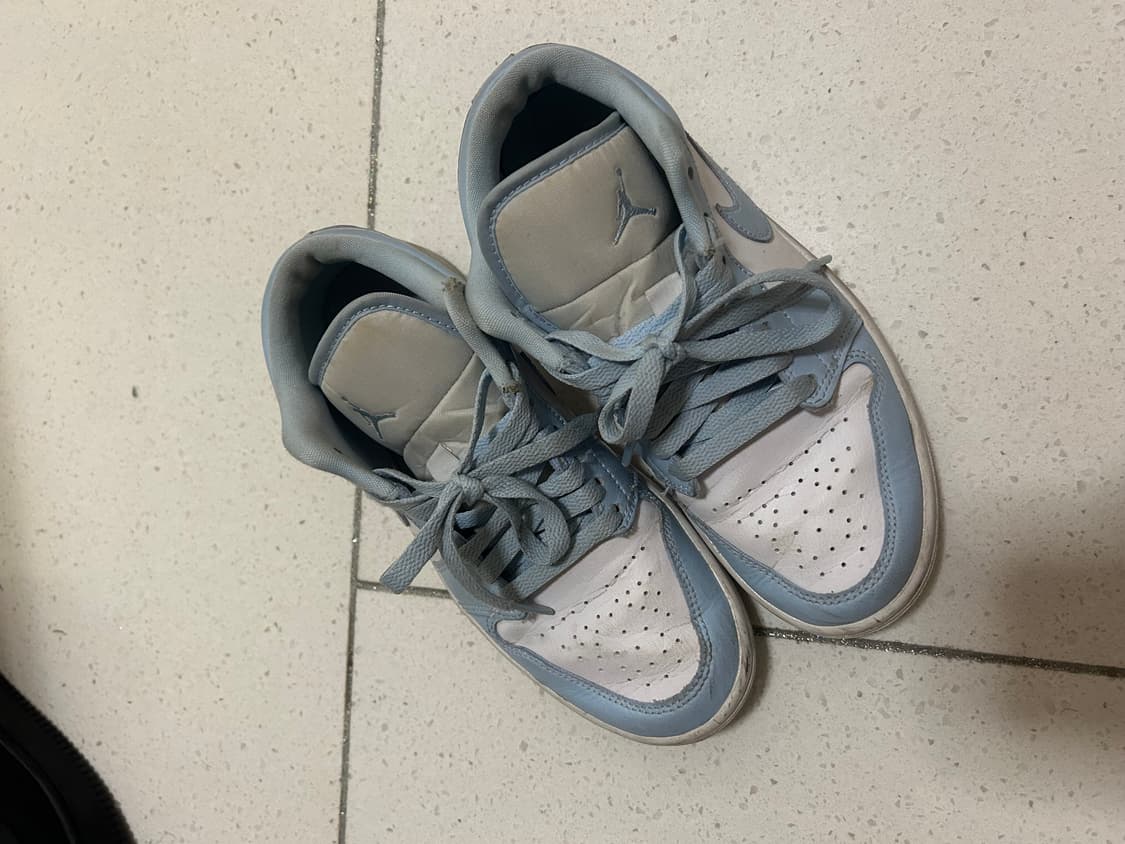 조던1 로우 화이트 아이스 블루 상품이미지3