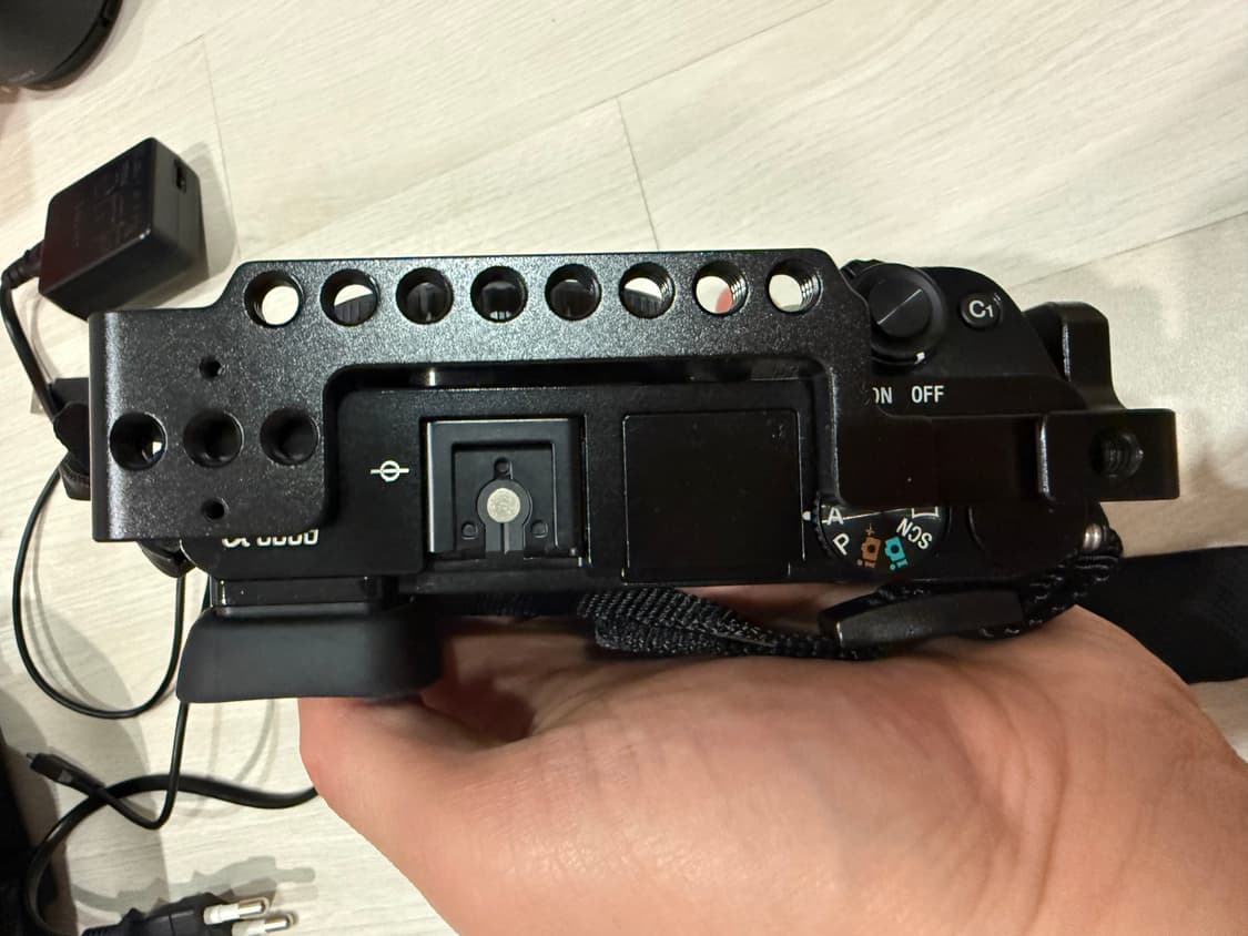 소니 a6000 + E PZ 18-105 + 스몰리그 케이지 상품이미지4