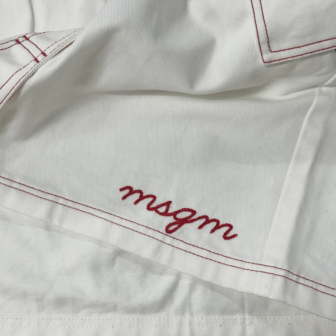 MSGM 로고 자수 화이트 데님 스커트 상품이미지3