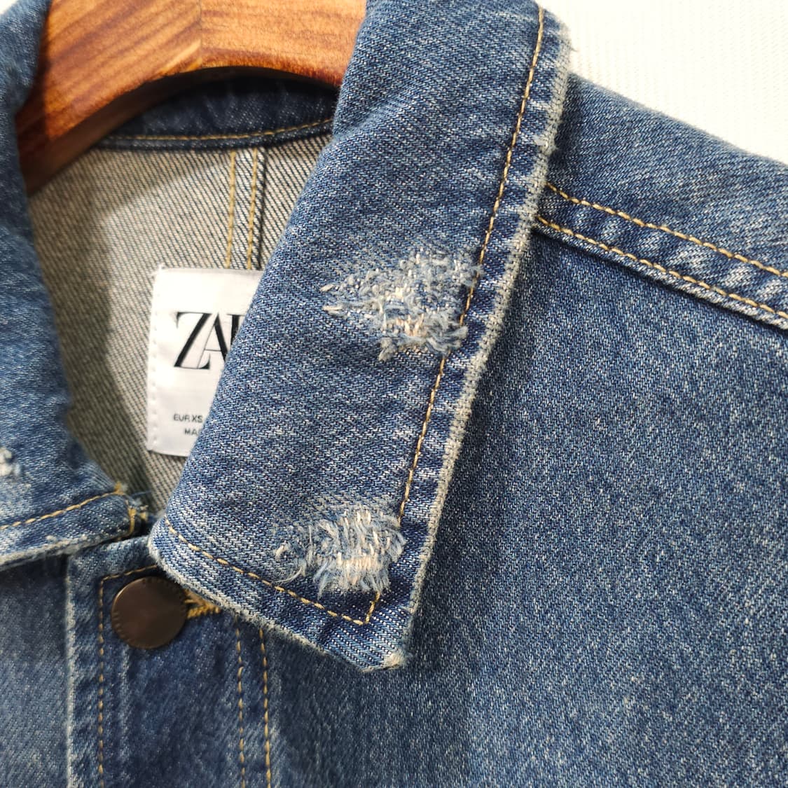 자라 빈티지가공 데님 커버올자켓- 우먼 실측확인 상품이미지4