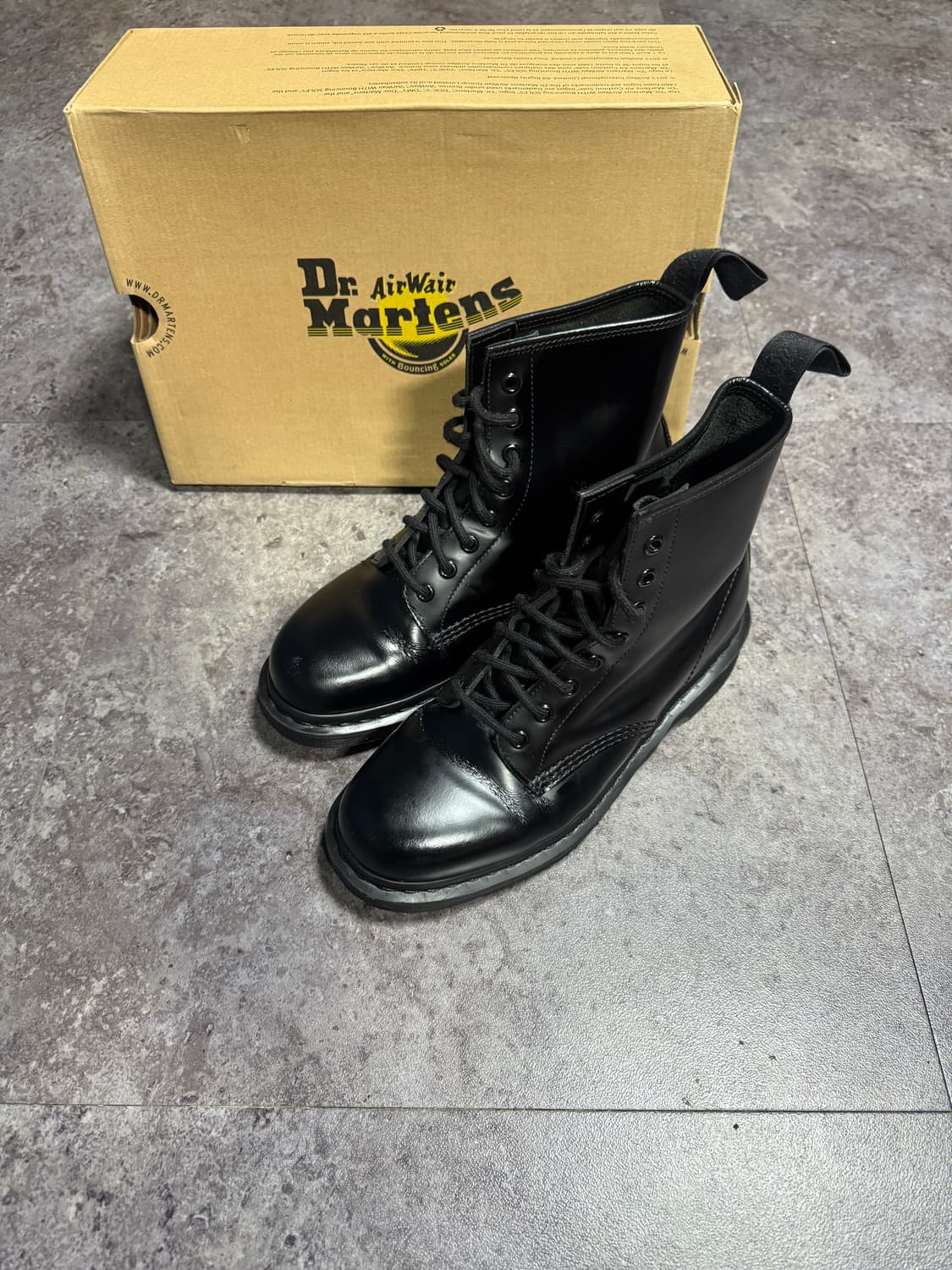 닥터마틴 1460 모노 260 상품이미지1