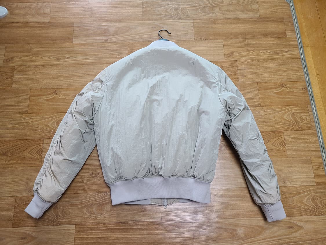 인사일런스 오버사이즈 MA-1 라이트베이지 S 상품이미지4