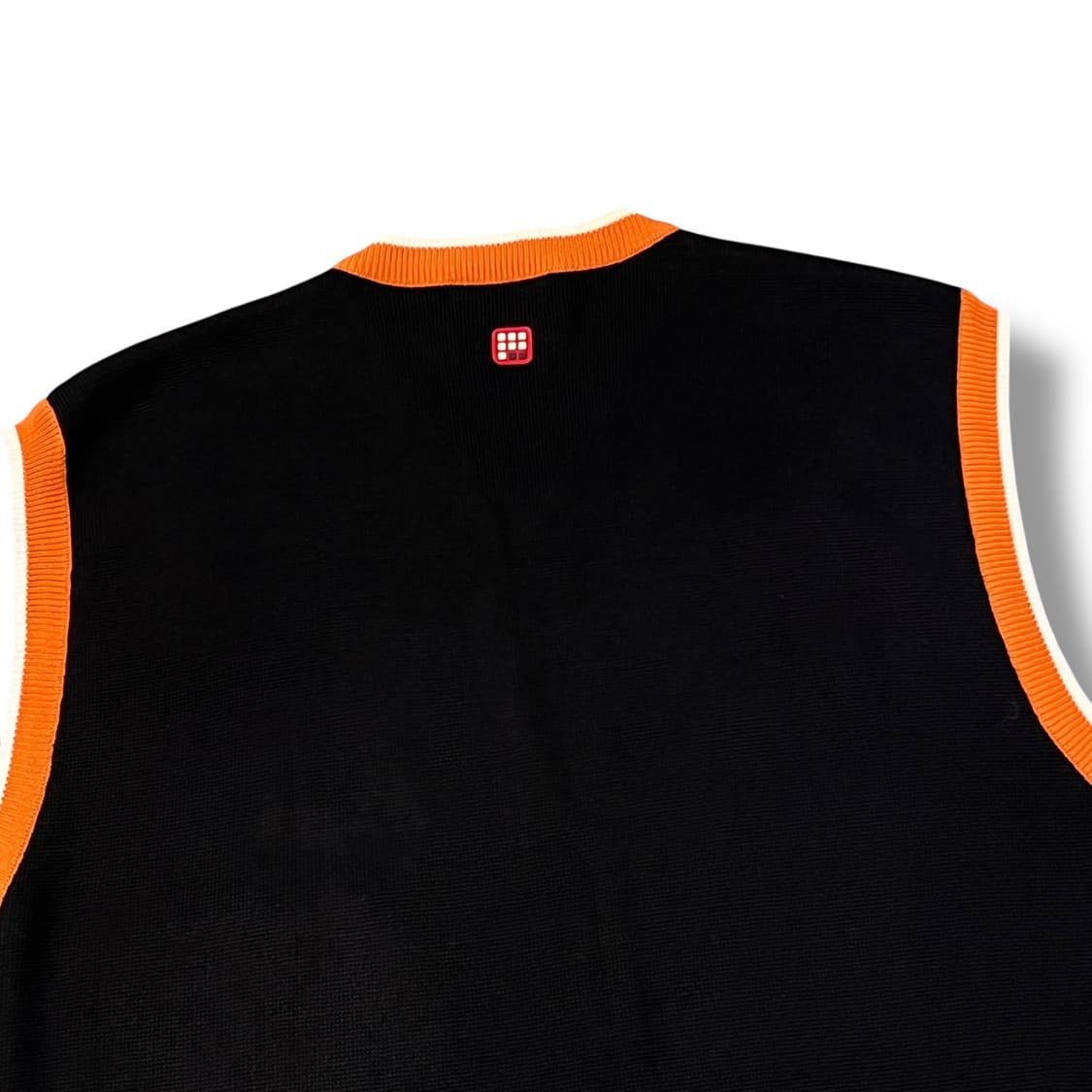  에코 언리미티드 자수 그래픽 니트베스트 y13850 상품이미지6