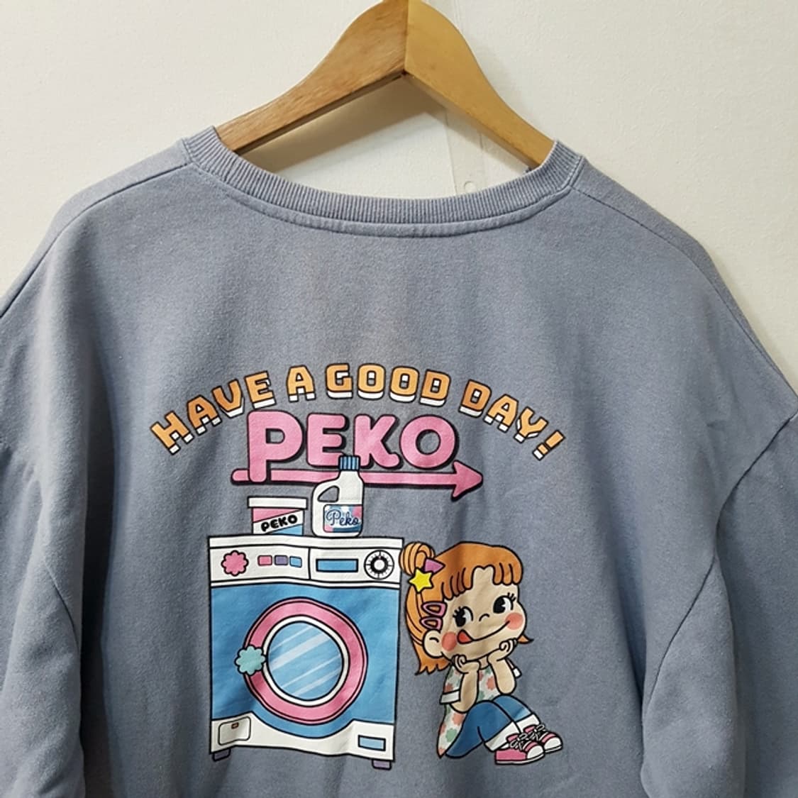 peko 페코짱 맨투맨 티셔츠 퍼플 상품이미지3