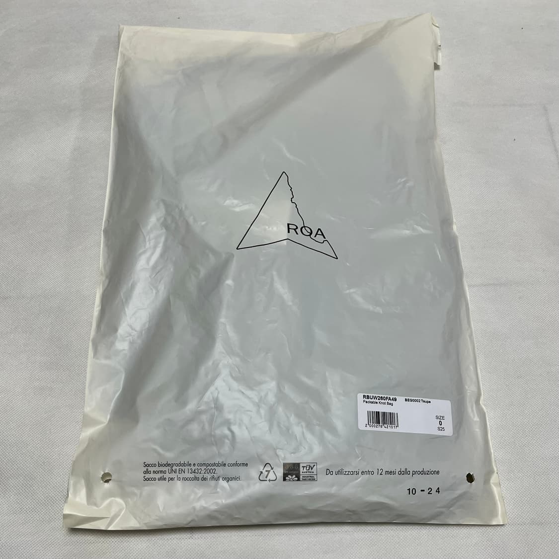 로아 하이킹 25ss 패커블 노트 백/타우페 상품이미지4