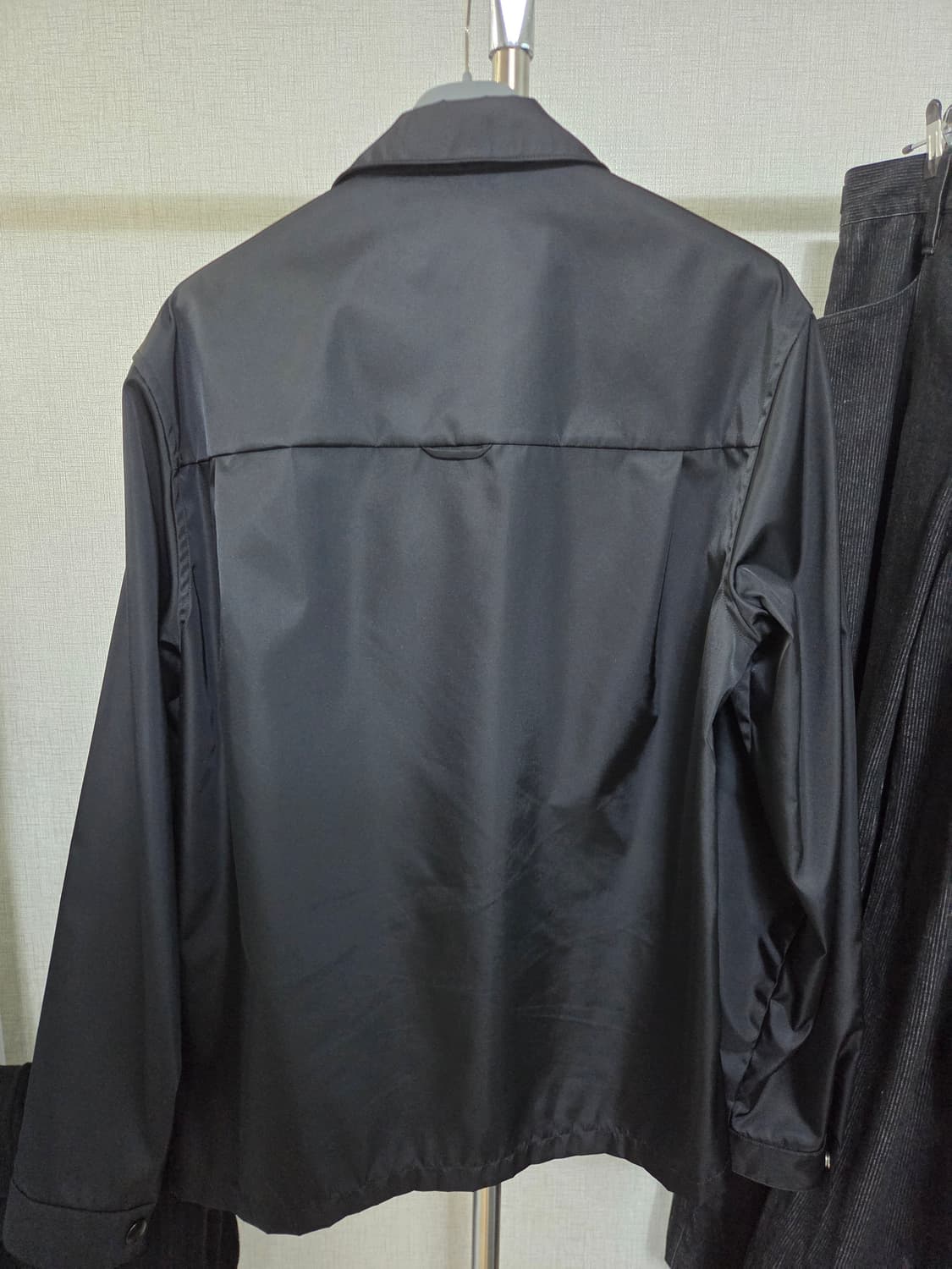 [정품/새상품급] 프라다 리나일론 셔츠 자켓 M 상품이미지5