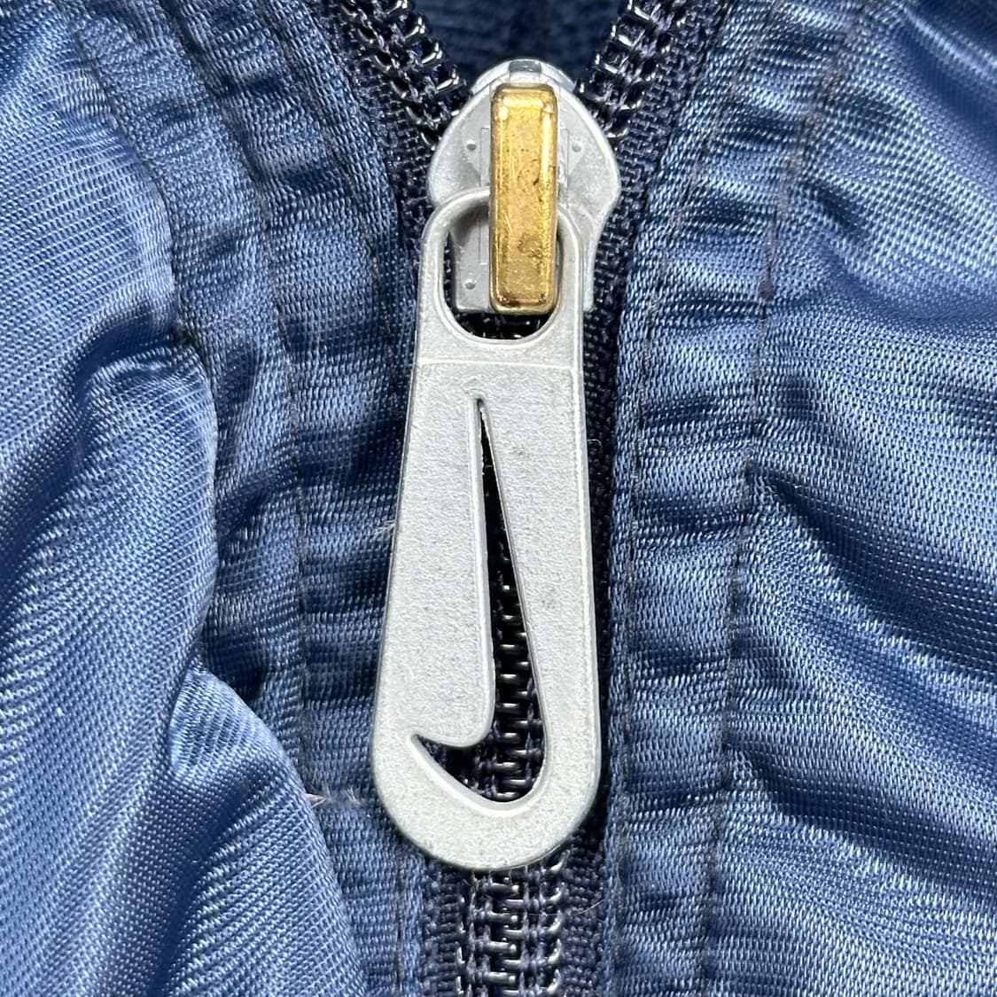 나이키 올드스쿨 보이즈 빅스우시 네이비 점퍼 자켓 (실측 M) 상품이미지9