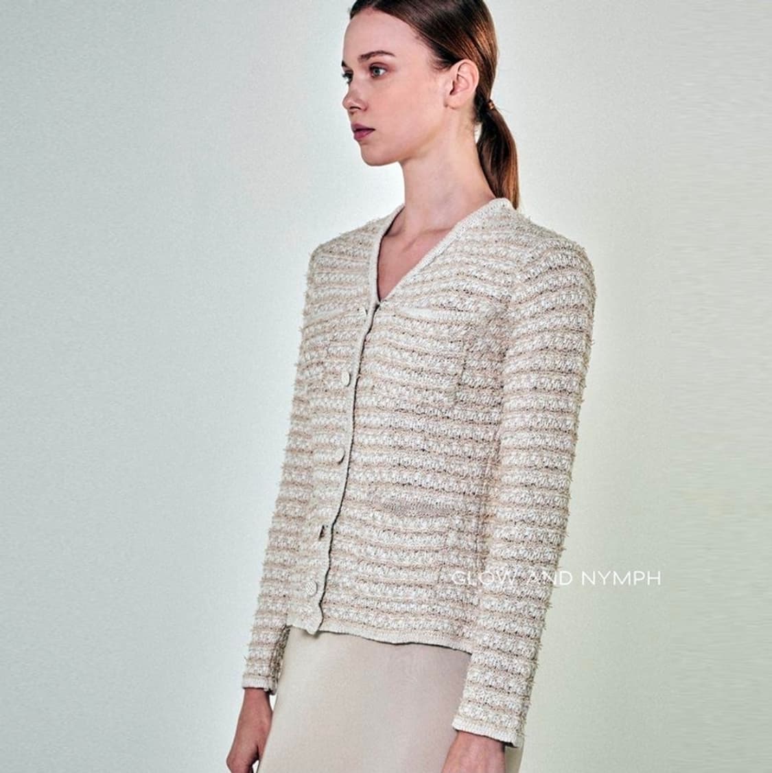 글로우앤님프(GLOW AND NYMPH) 테일 V넥 가디건 55-66 상품이미지3