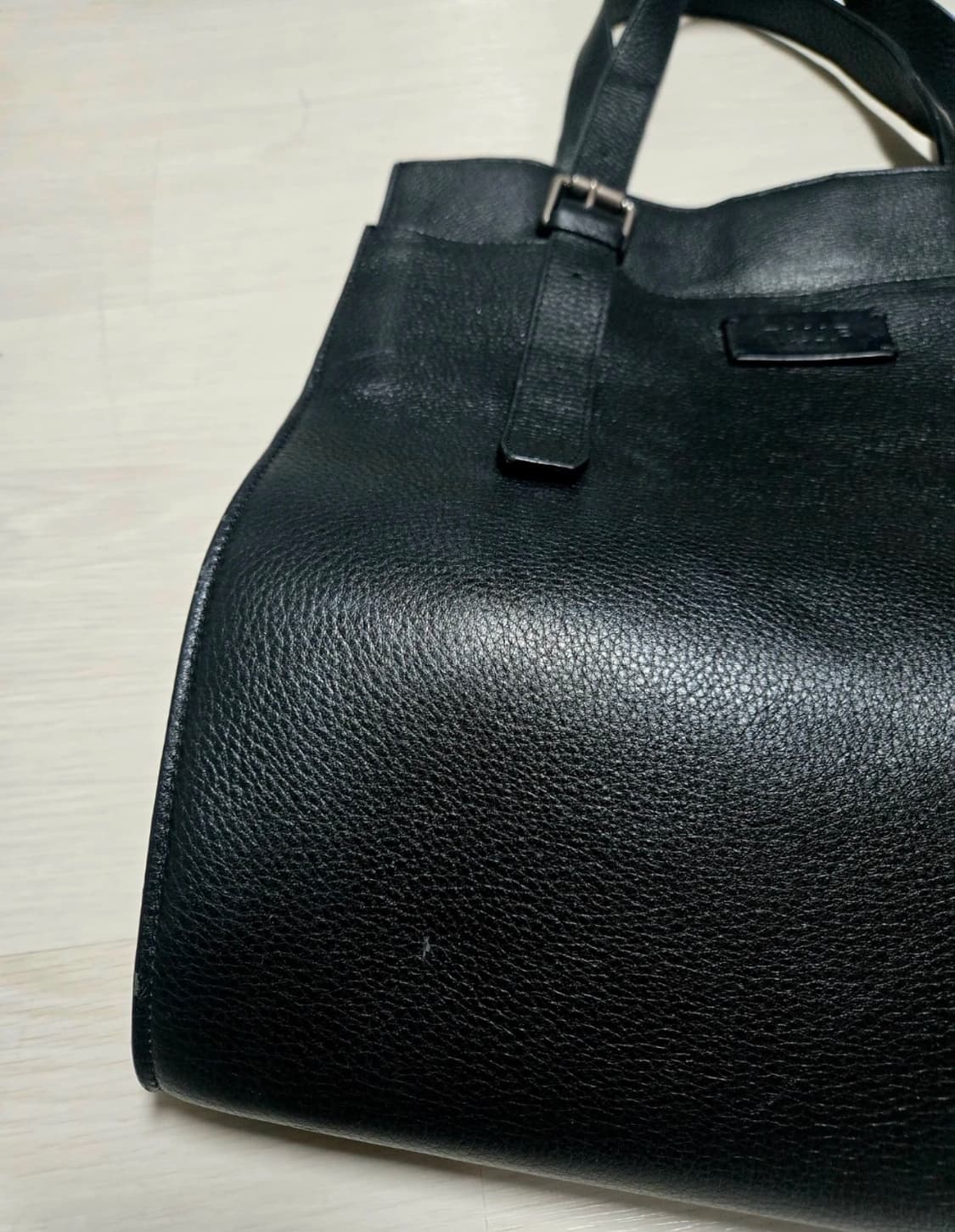 타임옴므 TIME homme 블랙 가죽 토트백 상품이미지7