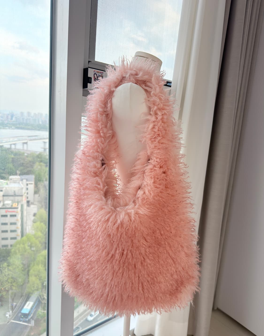 더티스 시어링 부클 퍼 백 / 핑크 퍼 가방 상품이미지2