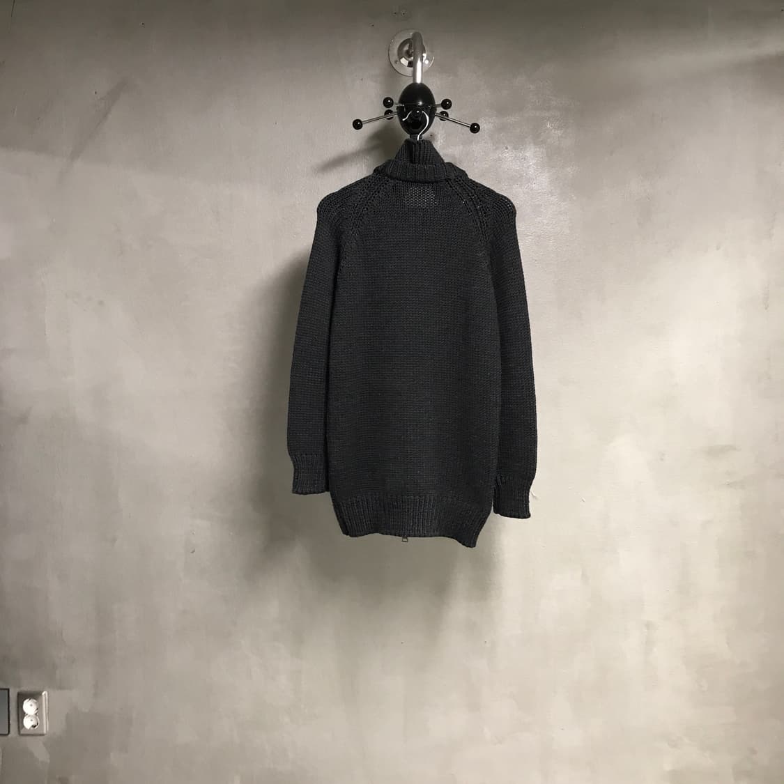 프라다 니트 집업 차콜 48 상품이미지6