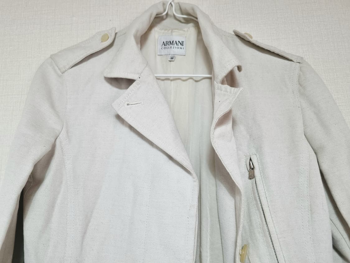 알마니꼴레지오니 정품 마소재 자켓 상품이미지3