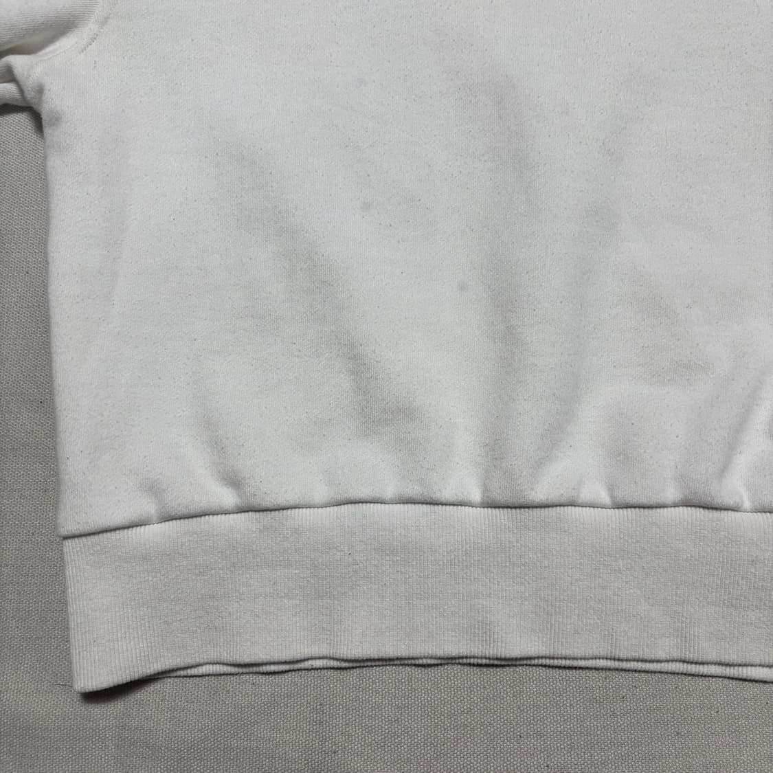 36 비비안웨스트우드 옐로우 로고 화이트 맨투맨 상품이미지6