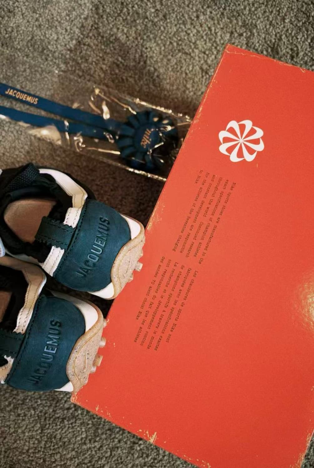 나이키 x 자크뮈스 문 슈 SP 오프 누아르 캐시미어 상품이미지4