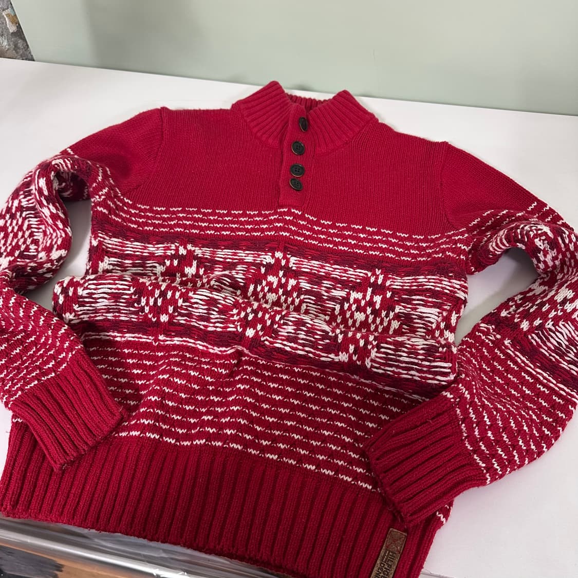 우먼M 타미힐피거 레드 자카드 버튼 반폴라니트 상품이미지1