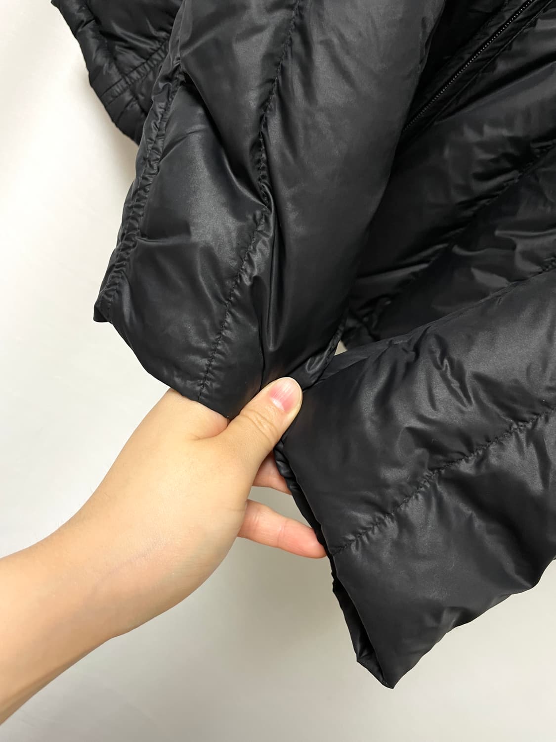 랄프로렌 폴로 여성 퀼티드 나일론 블랙 패딩 점퍼 상품이미지3