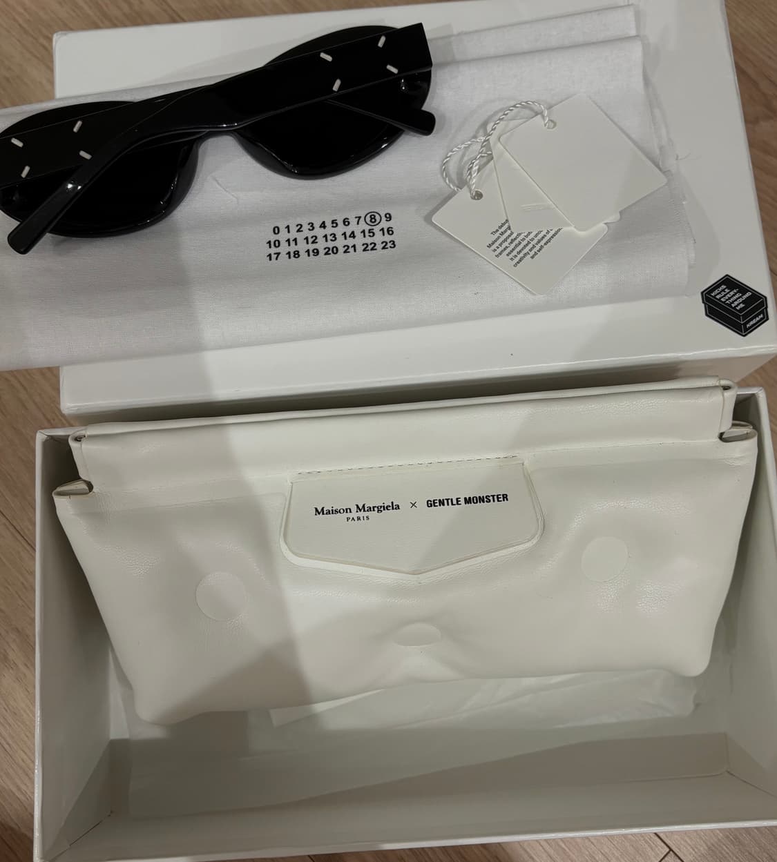 젠틀몬스터x마르지엘라 mm005 상품이미지1