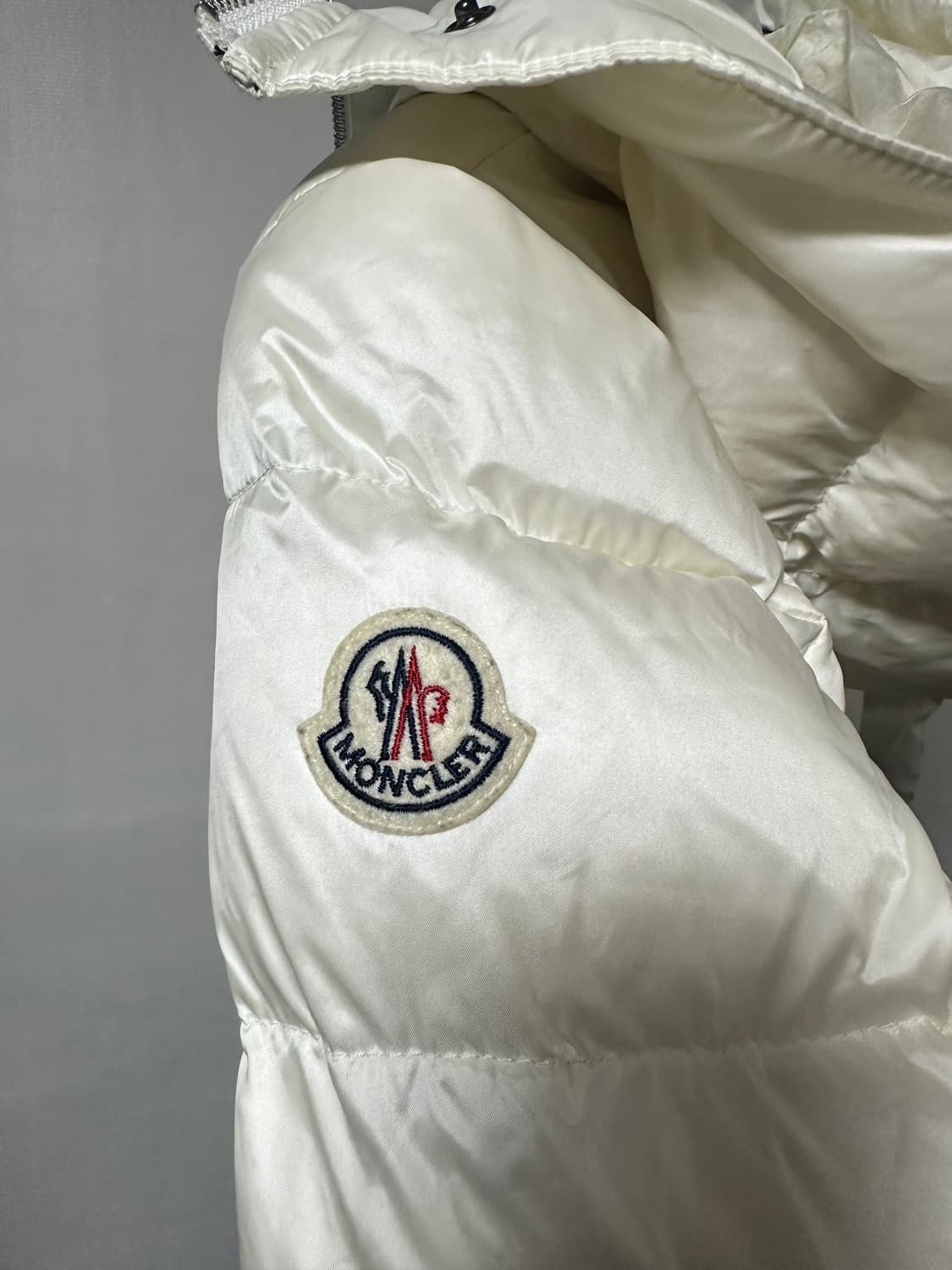 몽클레어 정품 패딩 44 상품이미지2