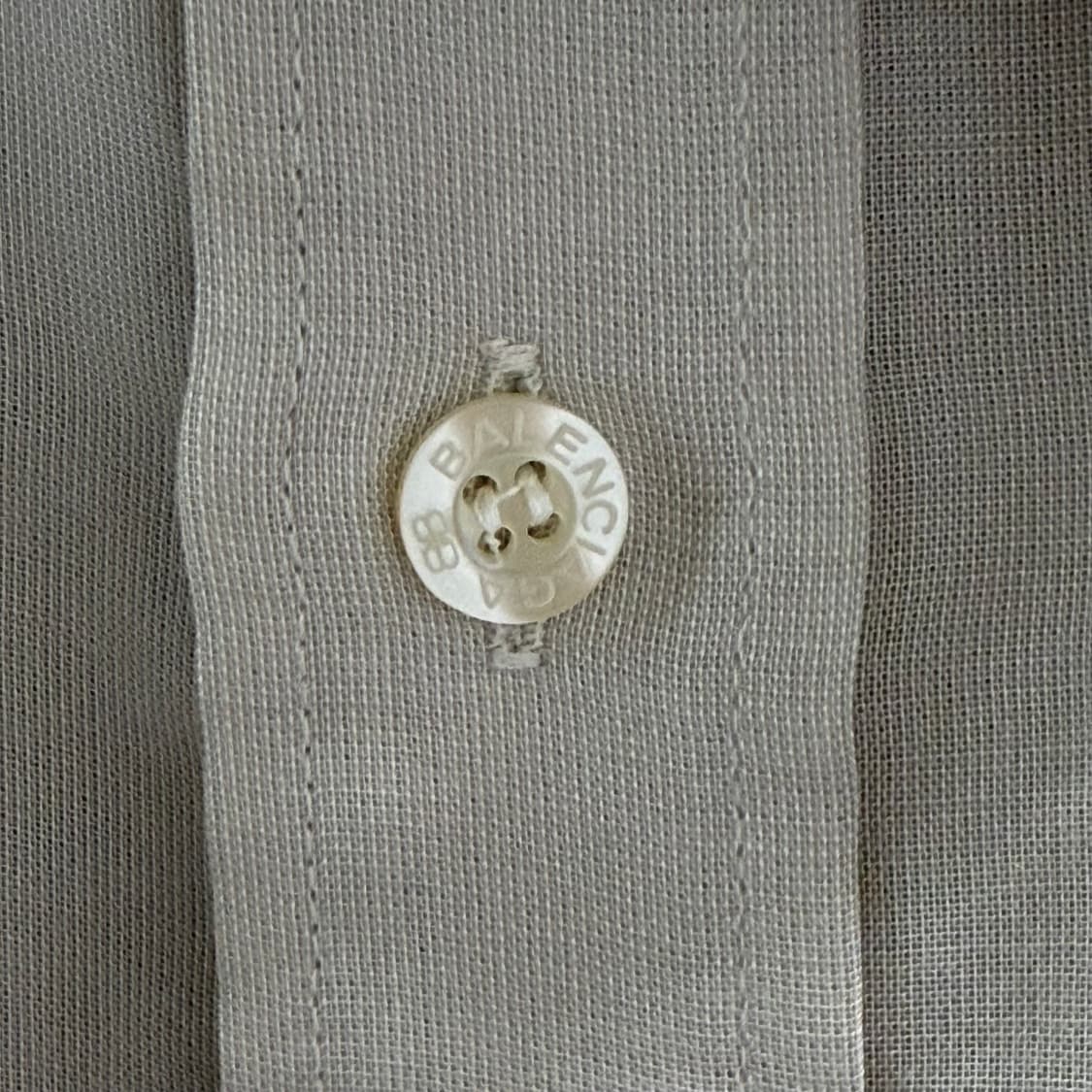 [L] 발렌시아가 베이지 반팔셔츠 상품이미지7