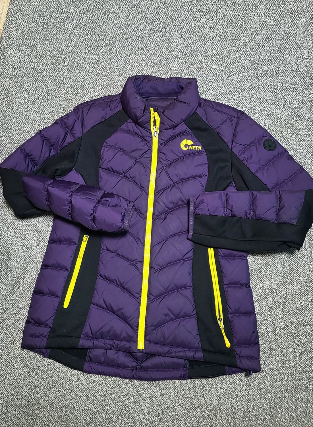 네파 여성 포레스타 덕 다운 자켓  95 정사이즈 라  85-90  가능 상품이미지1