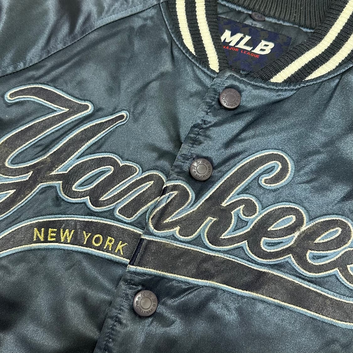 MLB 00s 올드스쿨 뉴욕양키스 새틴 누빔 야구점퍼 95 상품이미지7