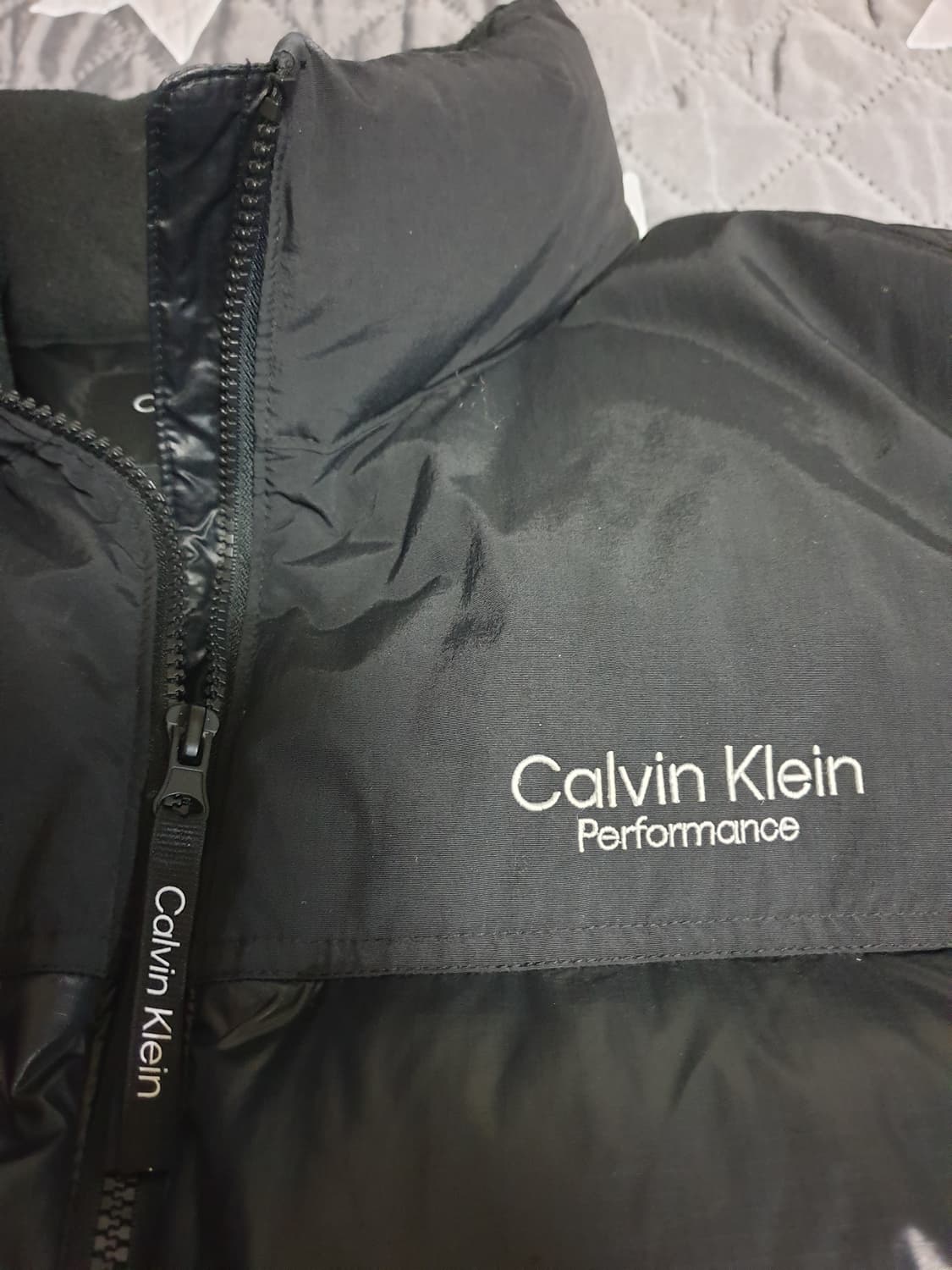 (우먼) 캘빈클라인 퍼포먼스 벌키 덕다운 패딩 블랙 (L) 상품이미지5