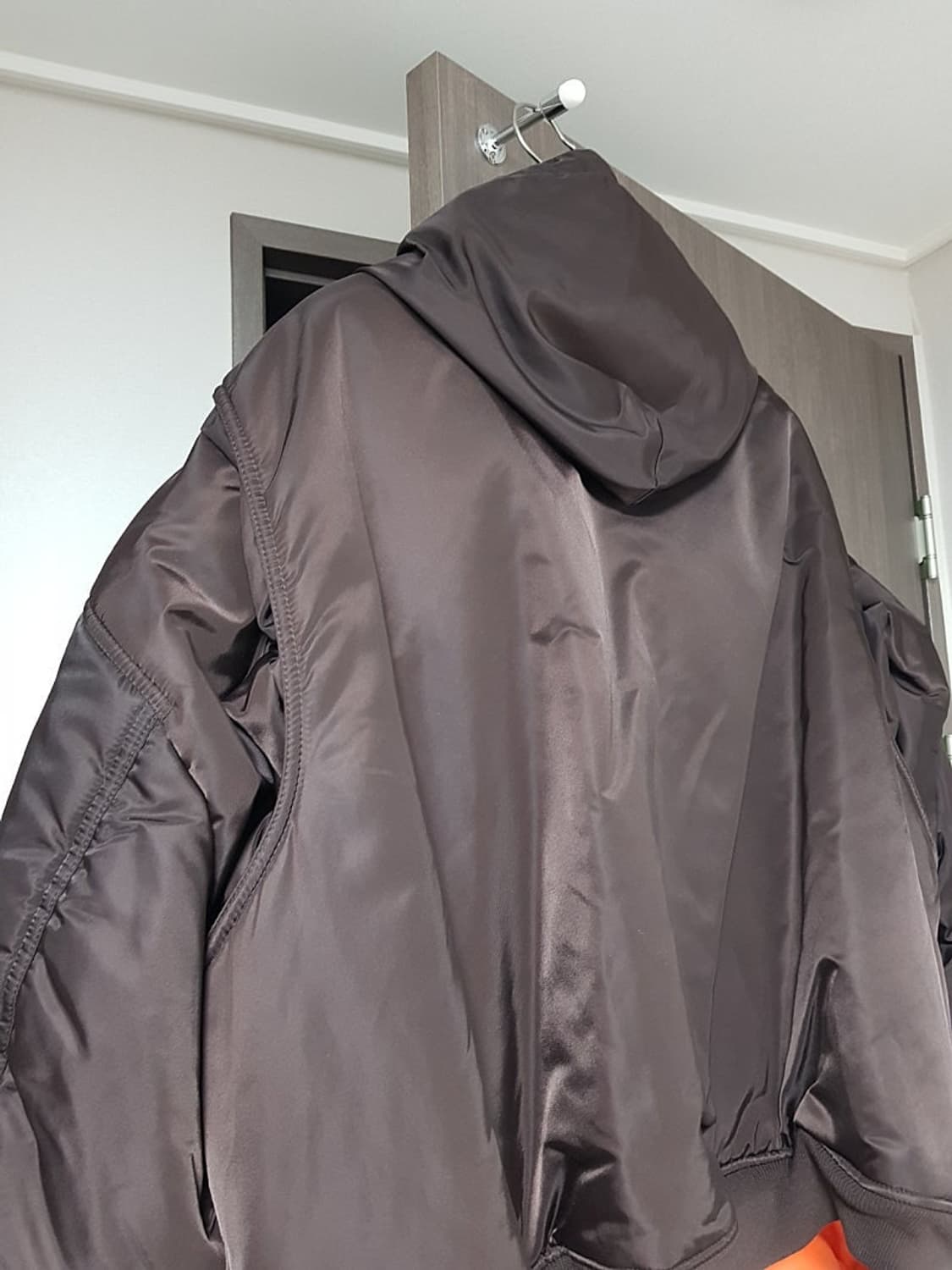 퓨에르옴므 발렌 브라운 후드 봄버 상품이미지9