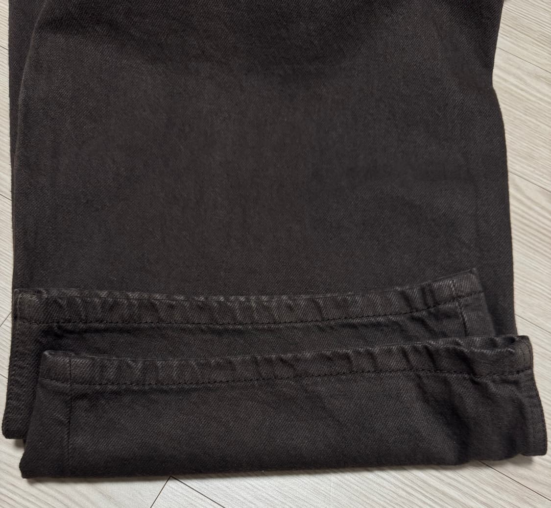 해칭룸 와이드 커브진 브라운 2 상품이미지3