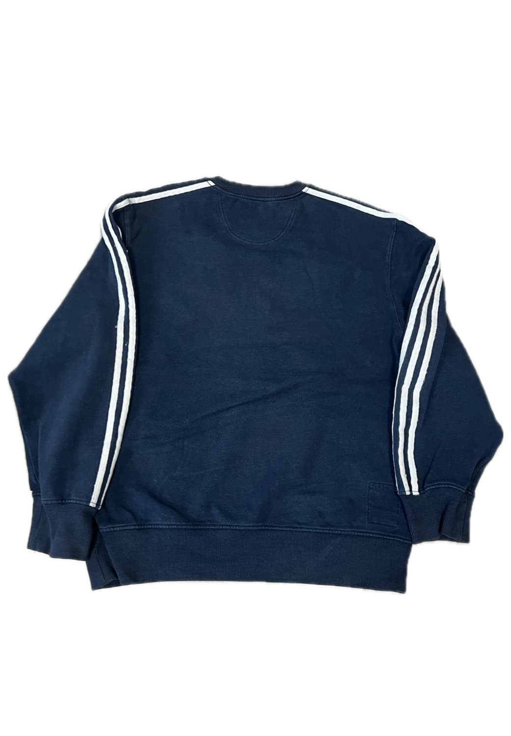 아디다스 맨투맨 네이비 상품이미지2