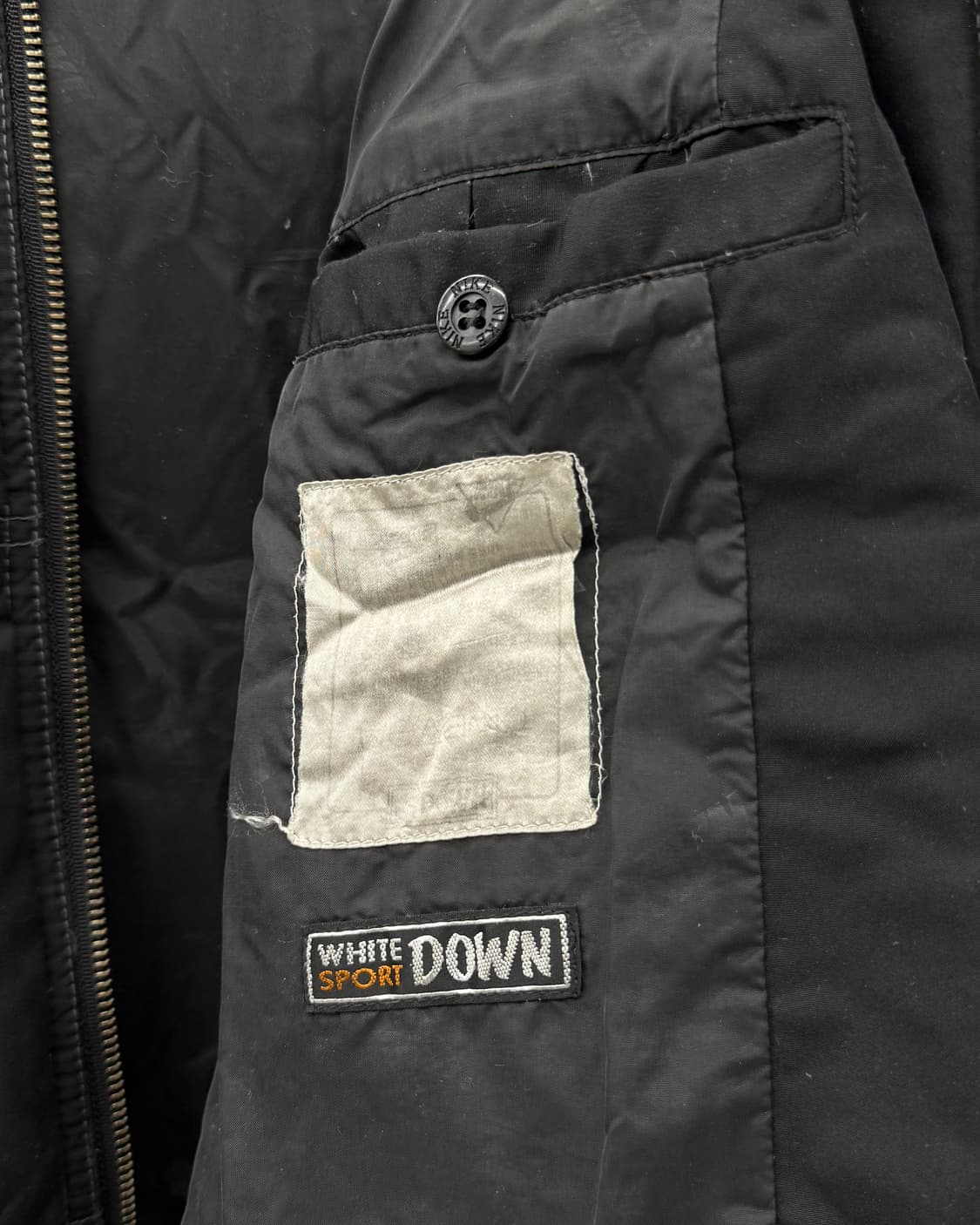 나이키 90s Air 엠브로이드 덕다운 푸퍼 자켓 상품이미지8