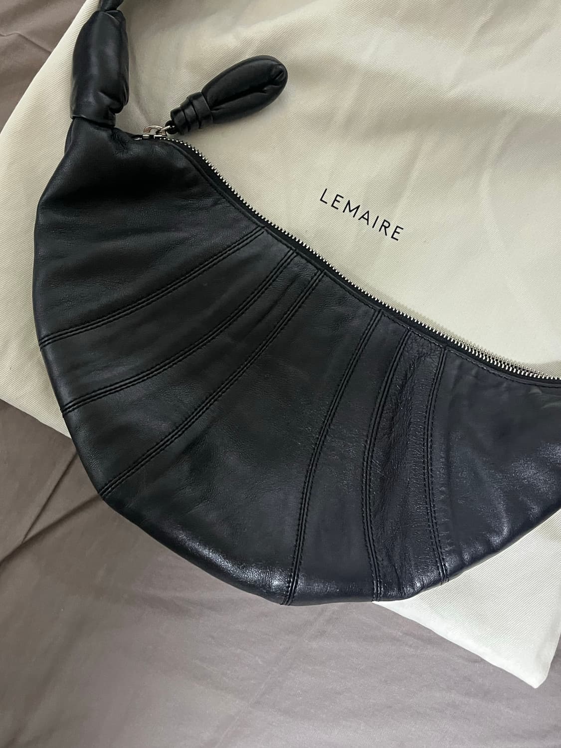 르메르 크루아상 스몰백 상품이미지1