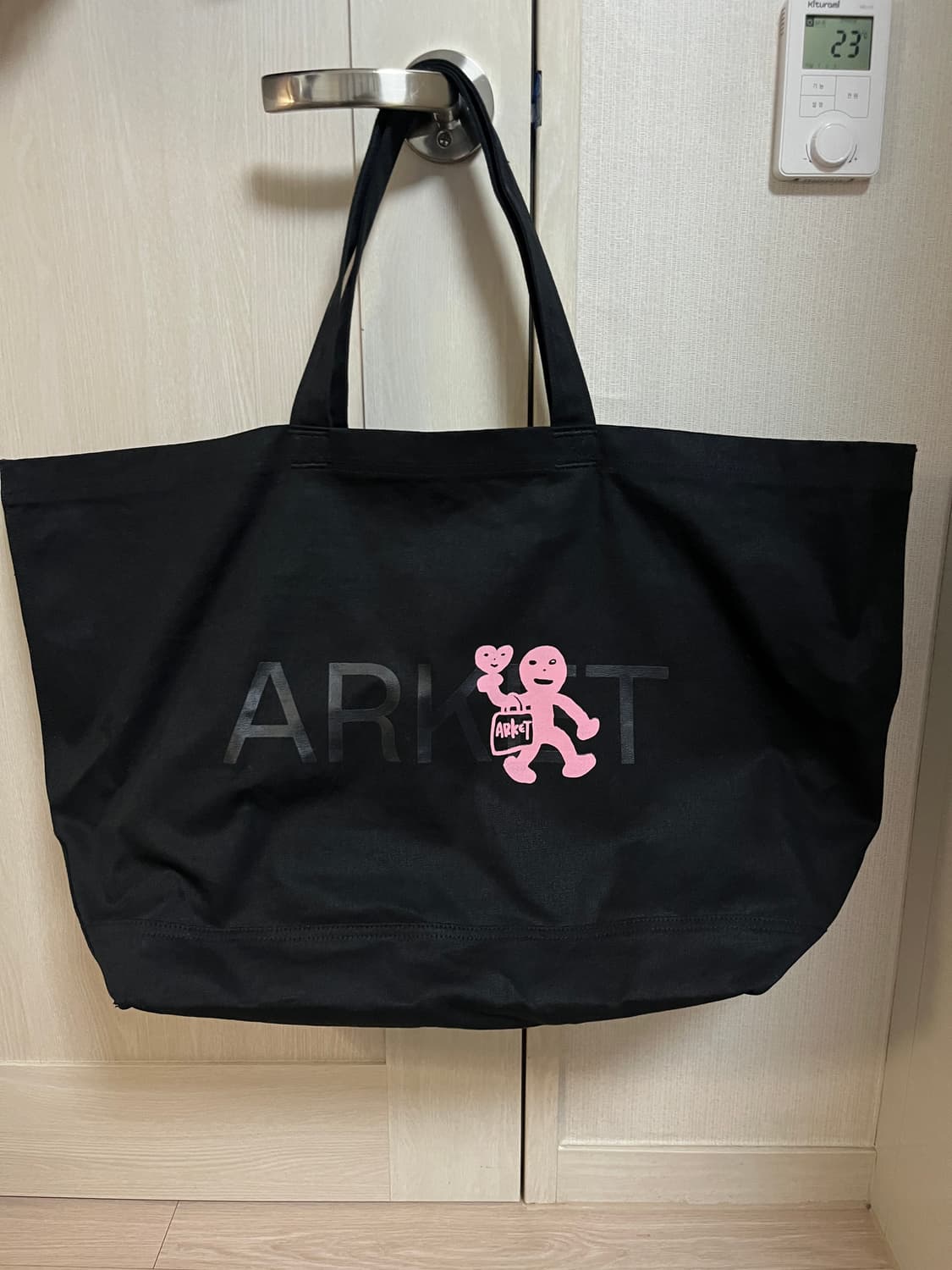 ARKET 아르켓 팝업 토트백 가방 상품이미지1