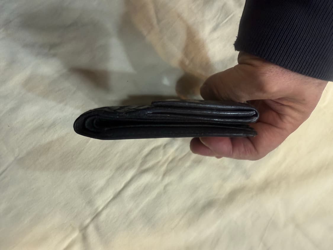 정품 보테카베네타 반지갑 팝니다 상품이미지2