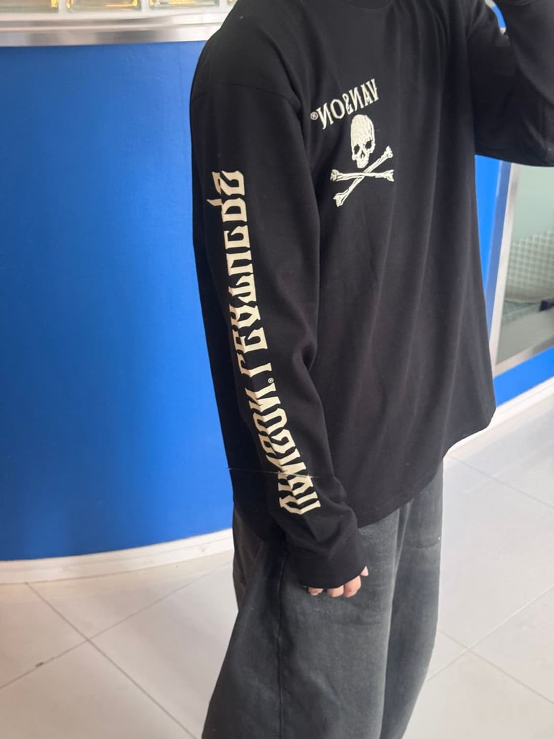 LOGO LONG SLEEVE 스컬 로고 긴팔 NVLT-2503 상품이미지3
