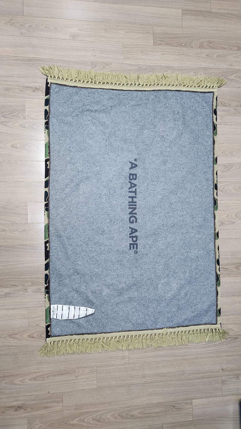 (세탁가능)베이프 ABC CAMO RUG M 카모 러그 카페트135x90 상품이미지3