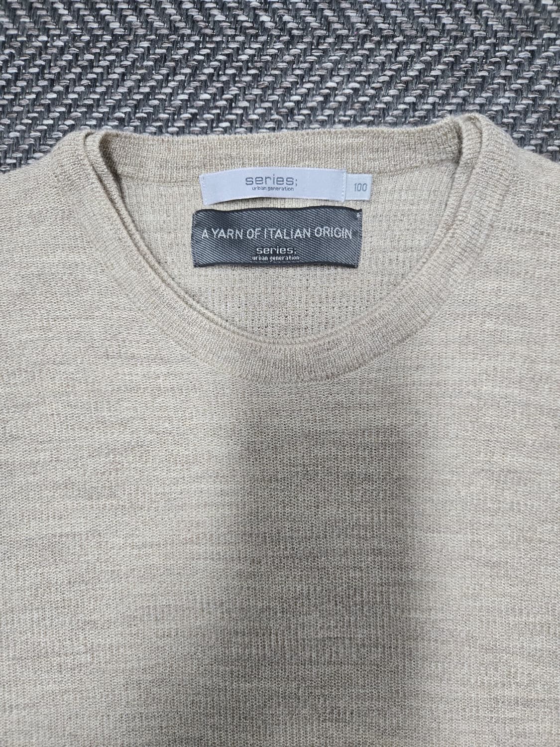 시리즈 이태리 트위드 라운드 니트 베이지 모100%니트티 상품이미지4