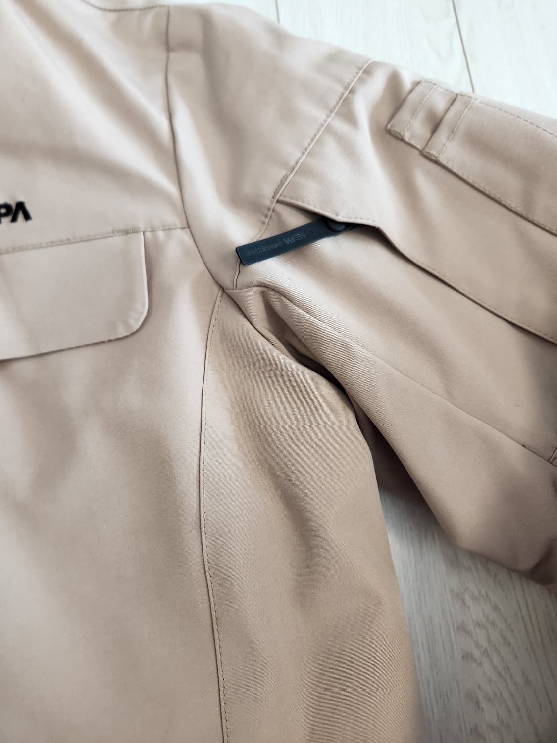 새상품급)네파 베이지 여성 알라스카 라이트 롱 덕다운자켓 사이즈90(s) 상품이미지9