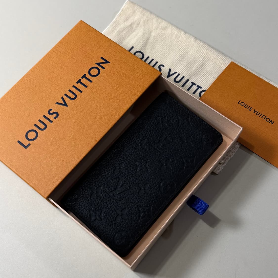 [정품/당일출고]루이비통 토뤼옹 장지갑 상품이미지2