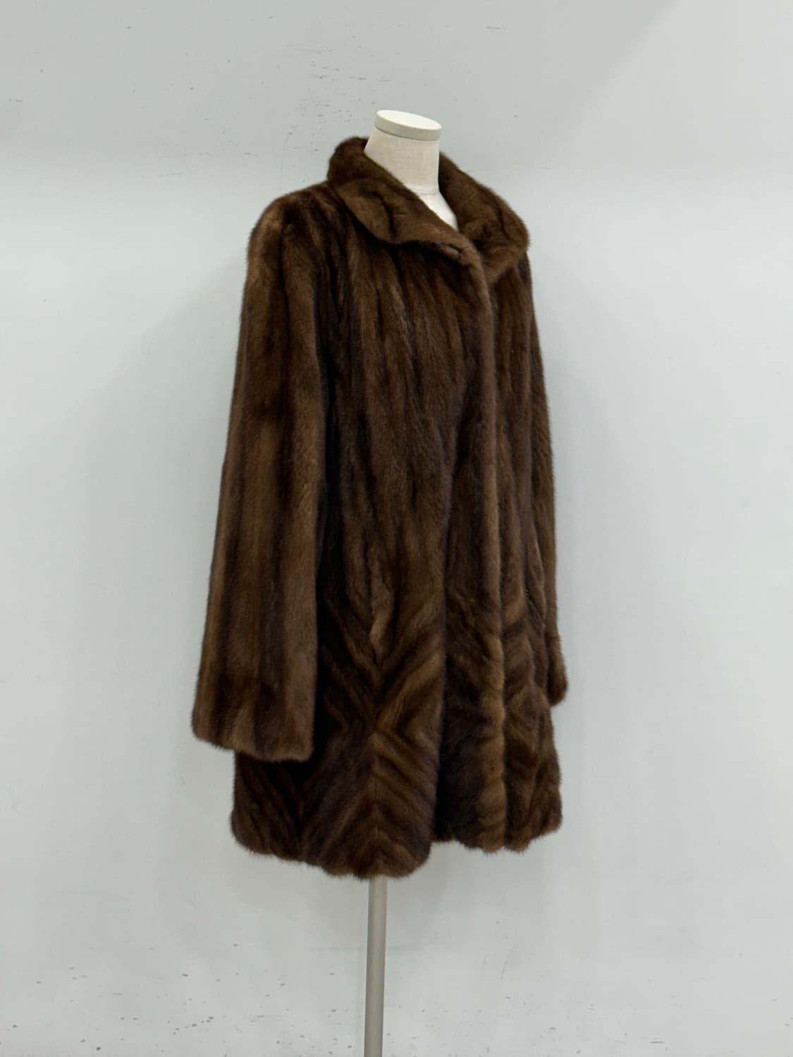 진도 모피 사가밍크 코트 상품이미지2