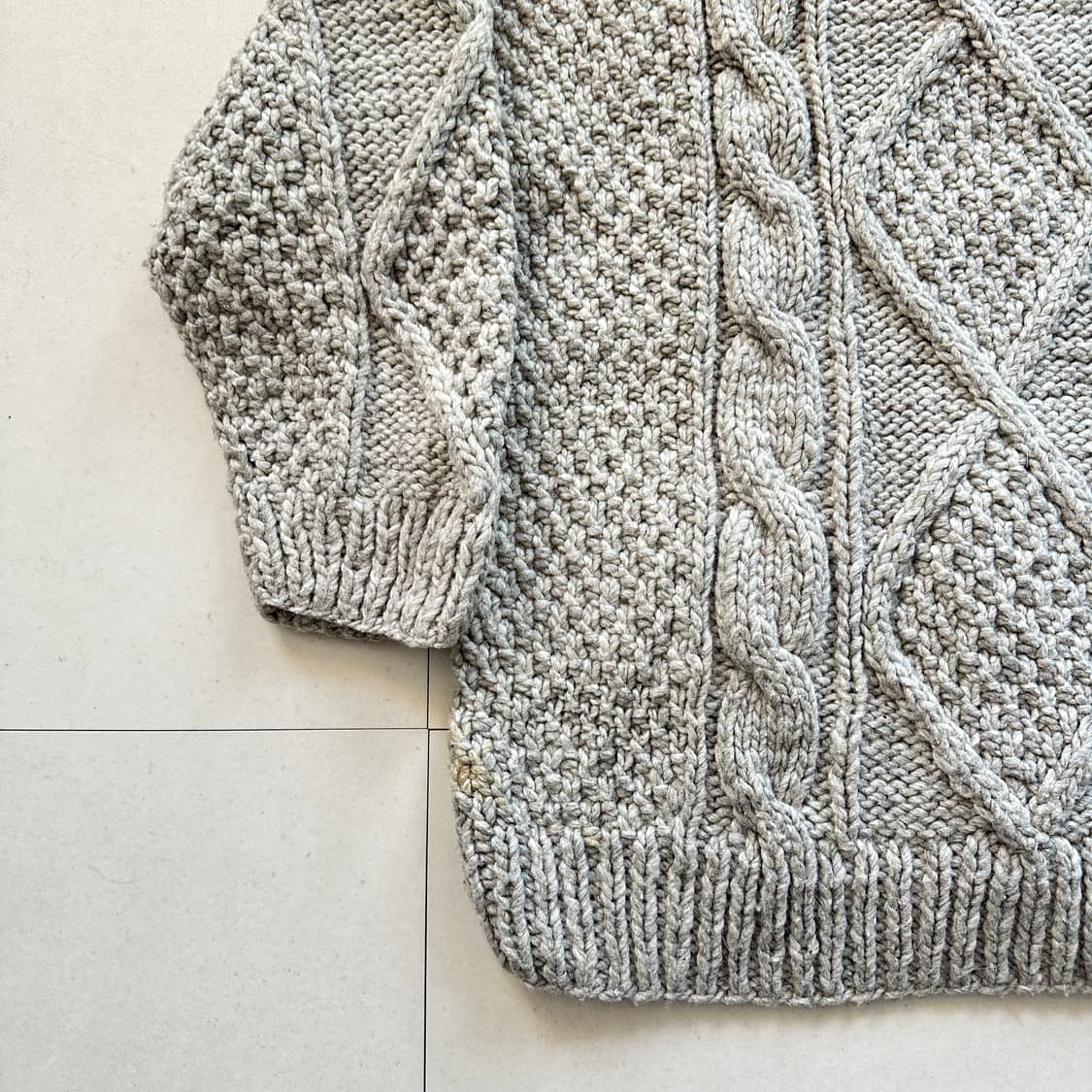 90s 에콰도르산 핸드메이드 울 100% 케이블 니트 후드 집업  상품이미지10