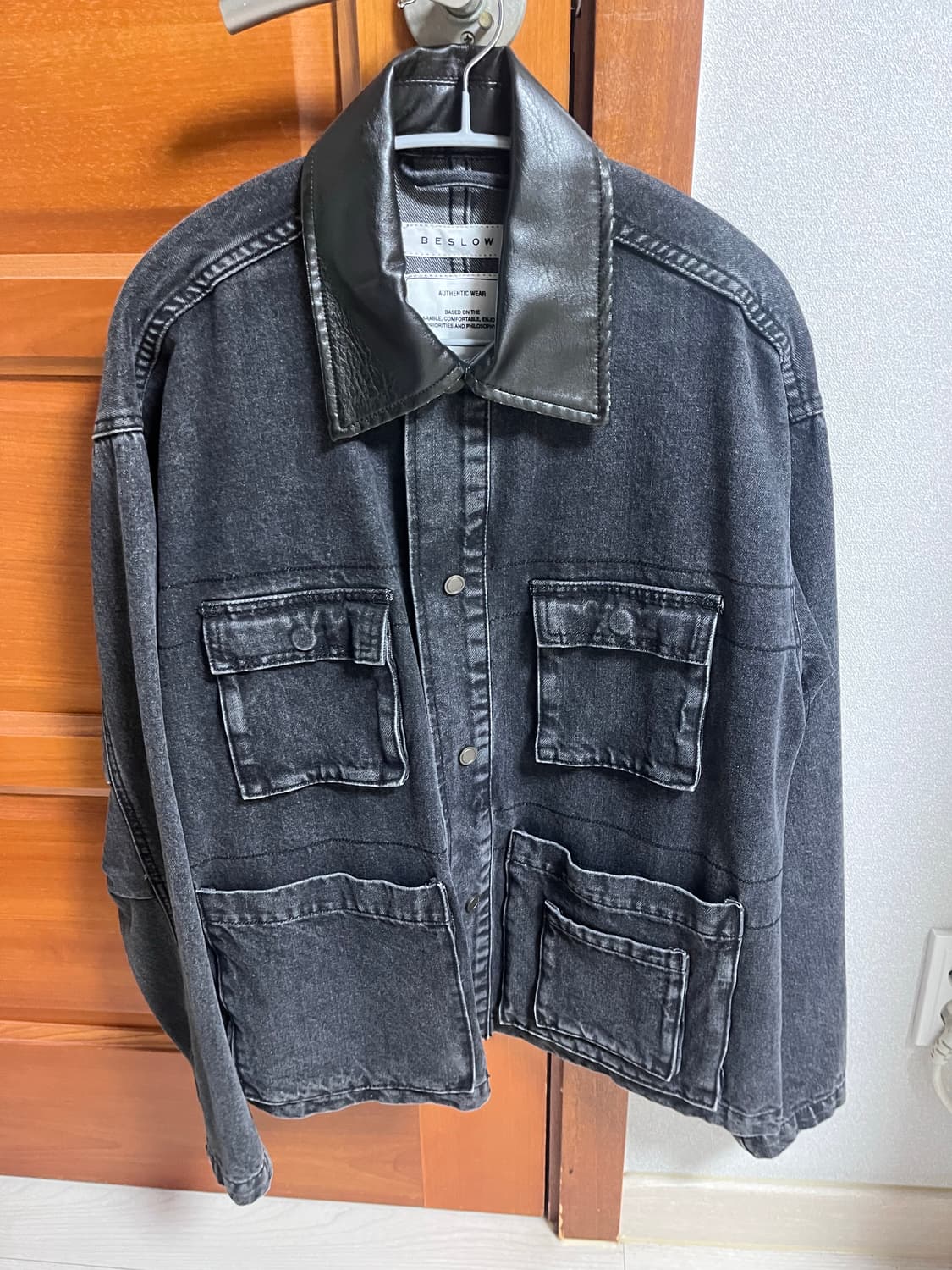 비슬로우 워시드 데님 멀티 포켓 워크자켓 상품이미지4