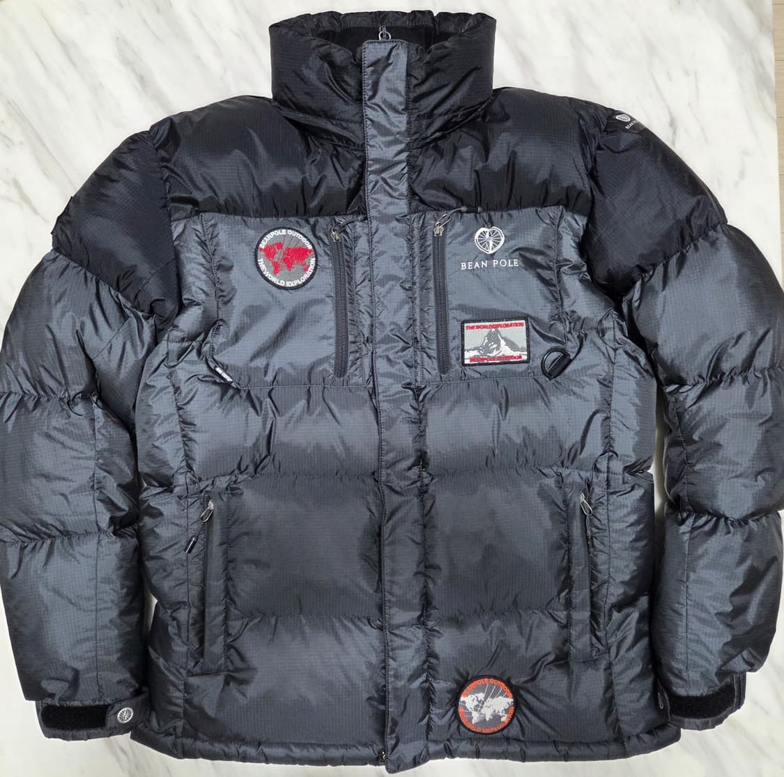 빈폴 아웃도어 다운 패딩 상품이미지1