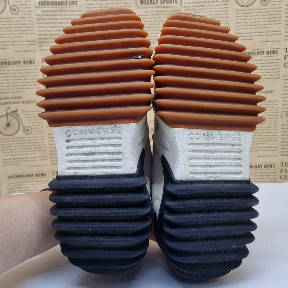 컨버스 런스타 모션 여성스니커즈 230 상품이미지3