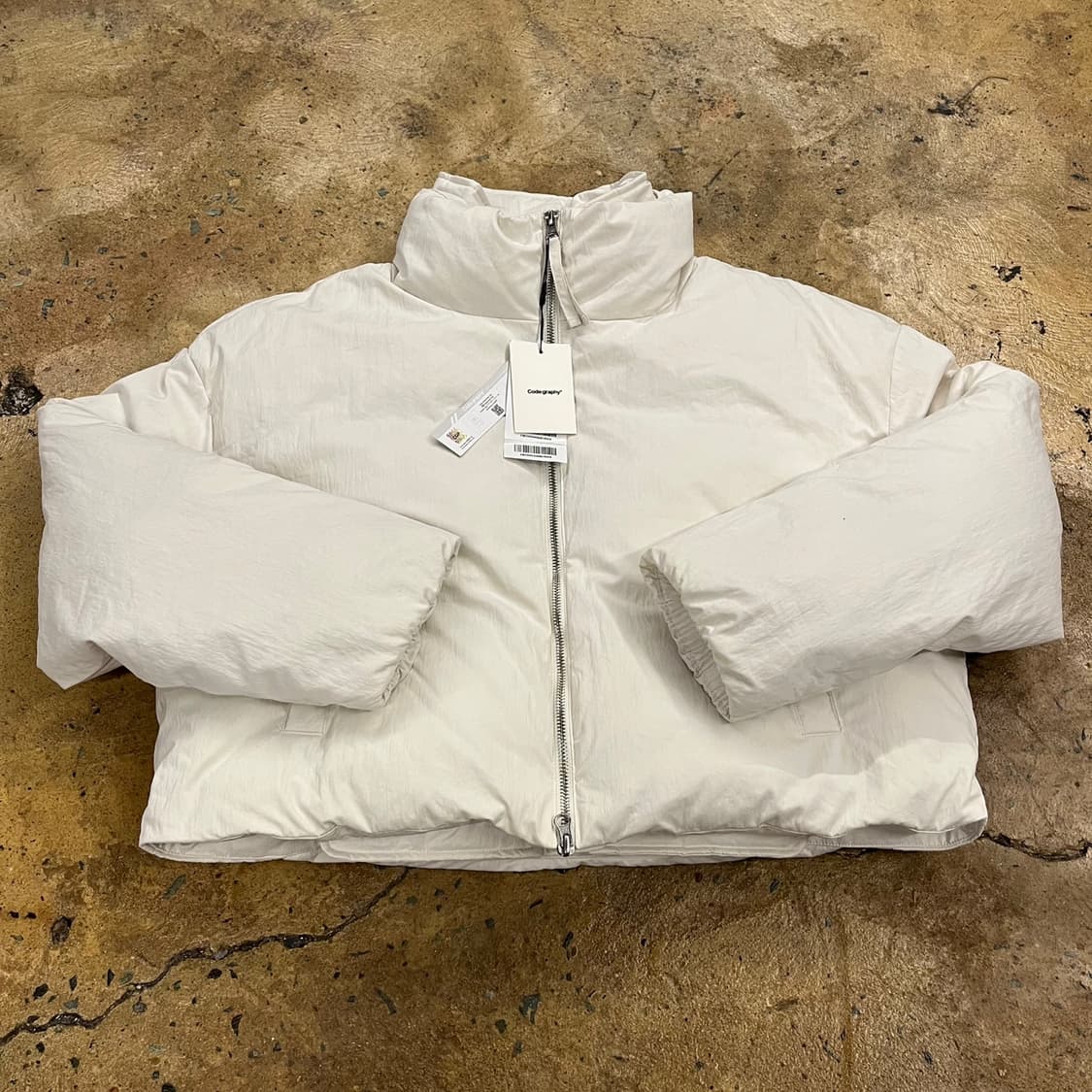 [정품/S] 코드그라피 오버핏 패딩 아이보리 b18 상품이미지2
