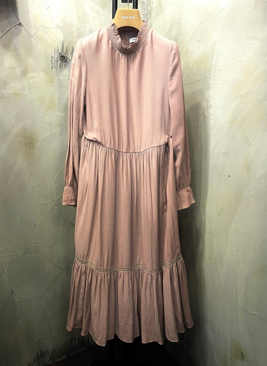 쉬즈미스 플리츠 롱원피스 66 상품이미지1