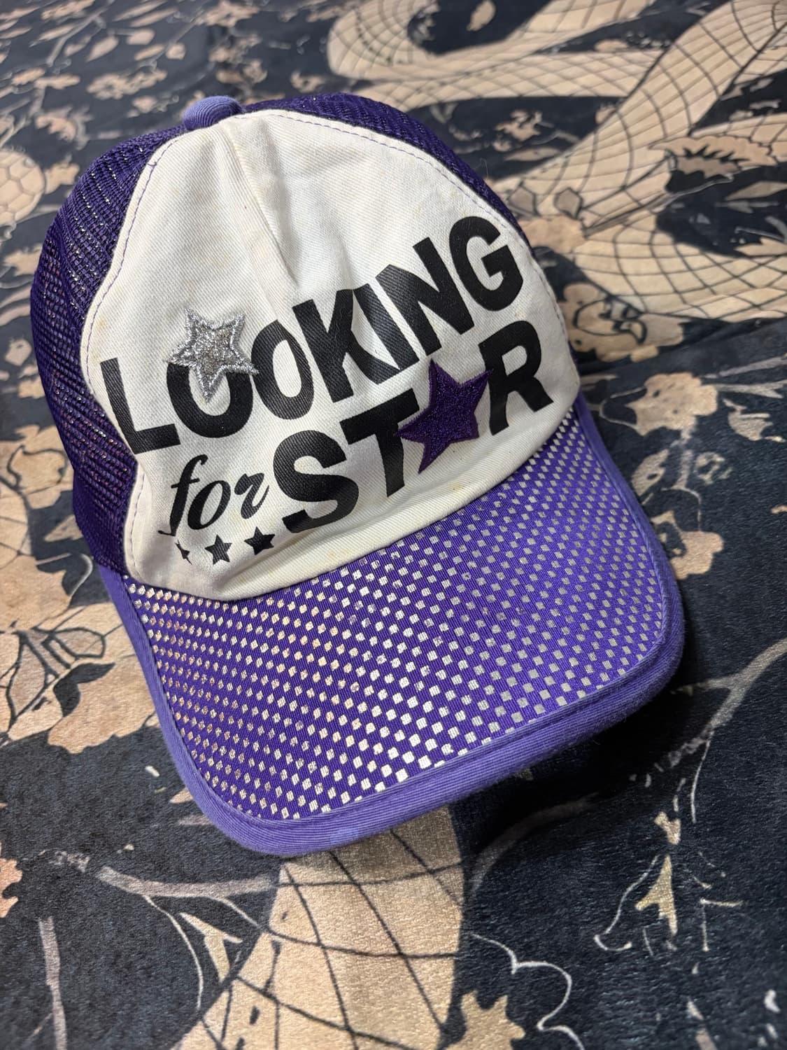 Y2K Glitter Mesh Crimson Cap 상품이미지3