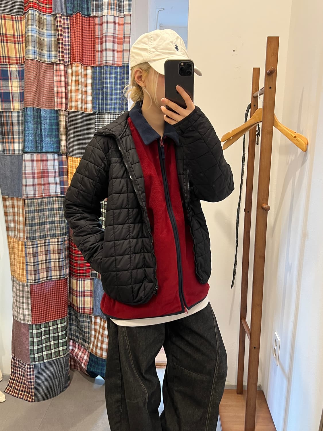 노스페이스 블랙 경량패딩 상품이미지3