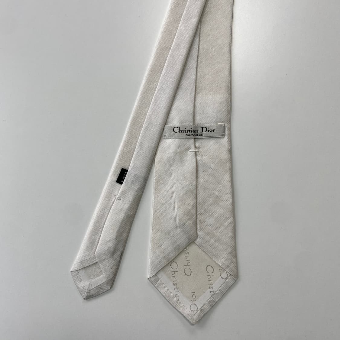 크리스찬 디올(Dior) 명품 정품 심플로고 넥타이 상품이미지3