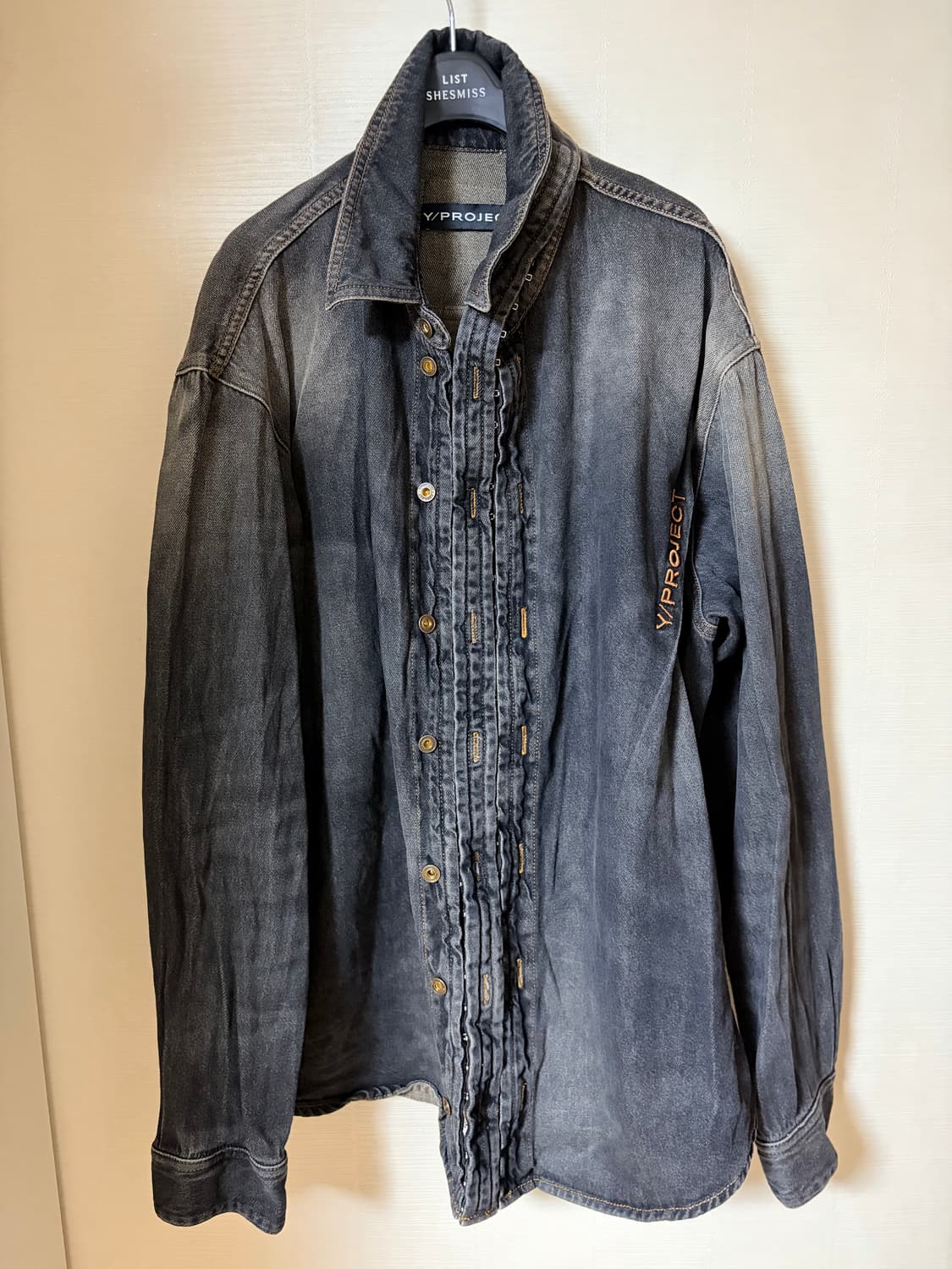 와이프로젝트 데님 셔츠 상품이미지1